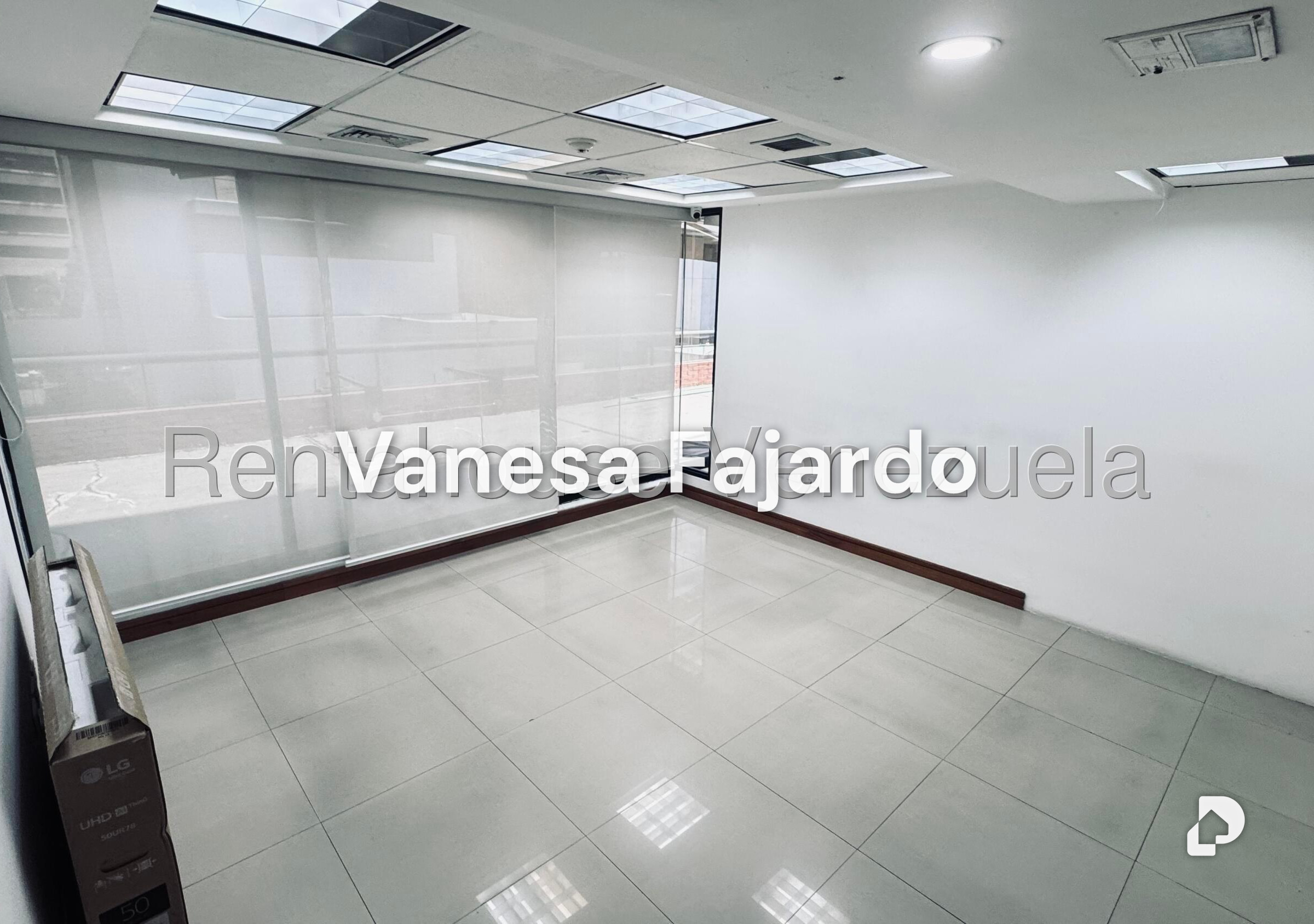 Office in El Rosal, Caracas – 21