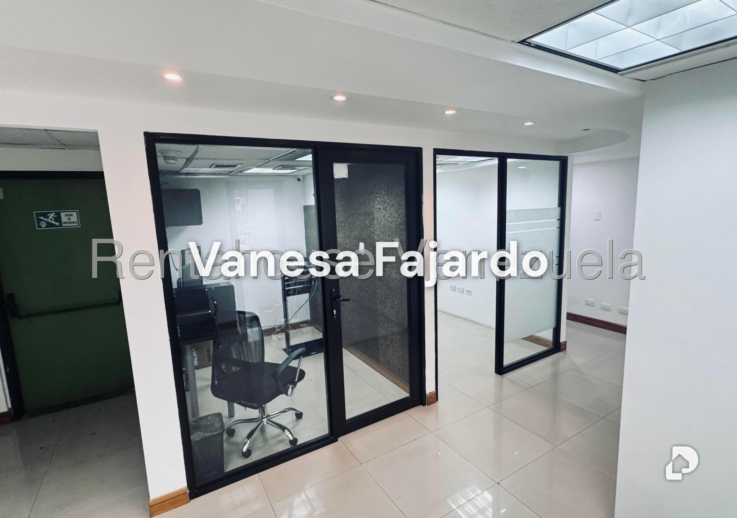 Office in El Rosal, Caracas – 26