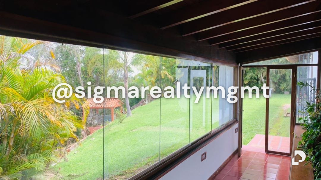 Casa en Alto Hatillo, Caracas – 19