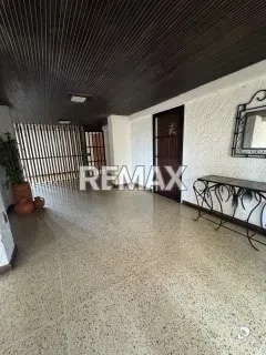 Apartamento en Sector Delicias, Maracaibo – 29