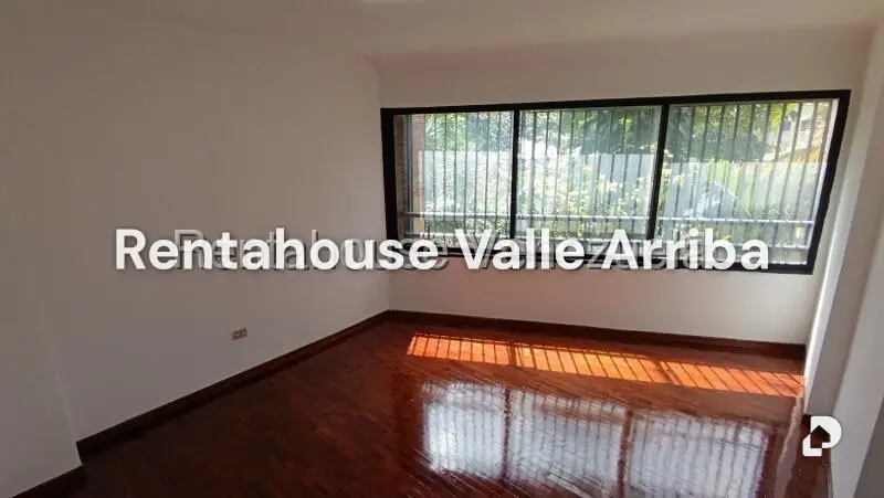 Apartamento en Altamira, Caracas – 28