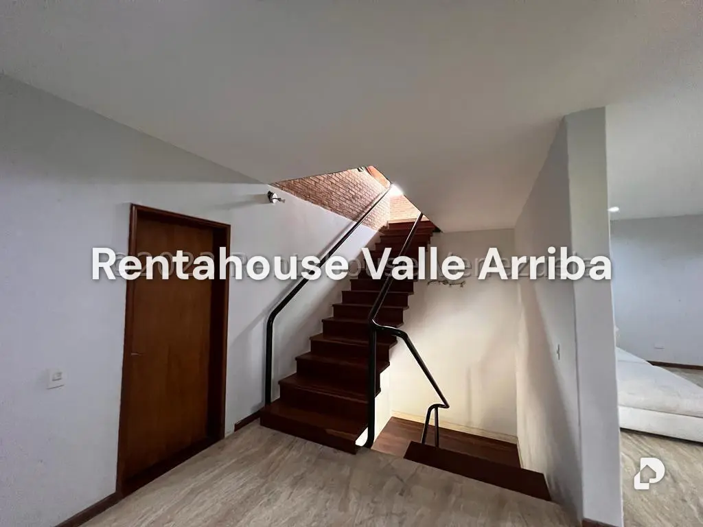 House in Loma Linda, Caracas – 27