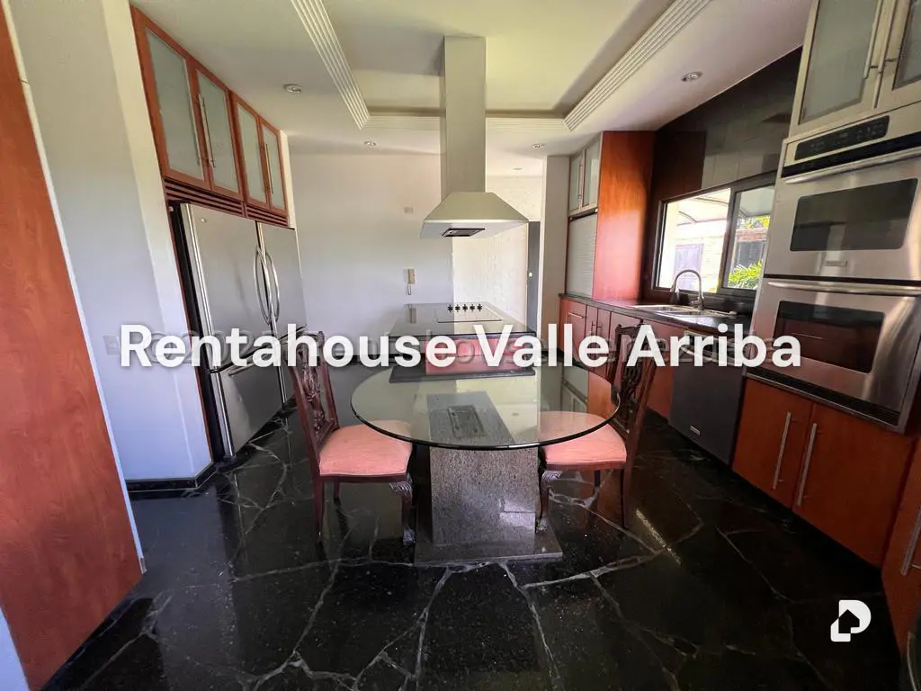 House in Loma Linda, Caracas – 22