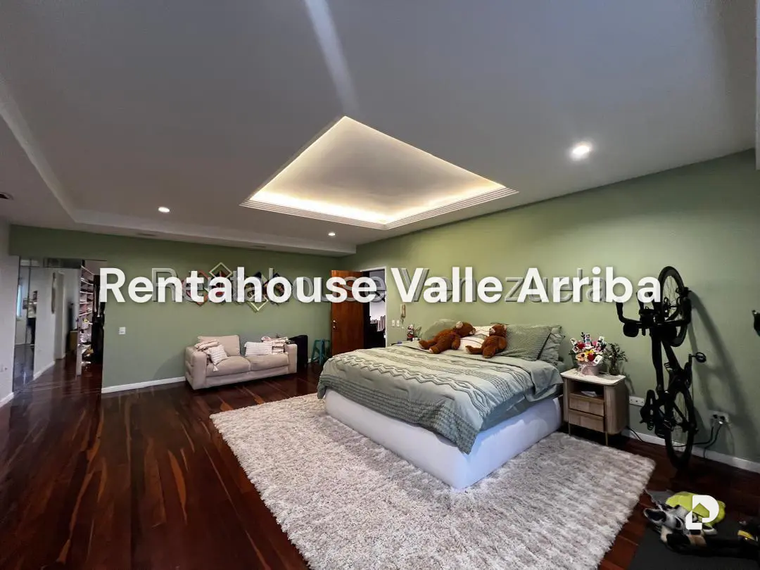 House in Loma Linda, Caracas – 30