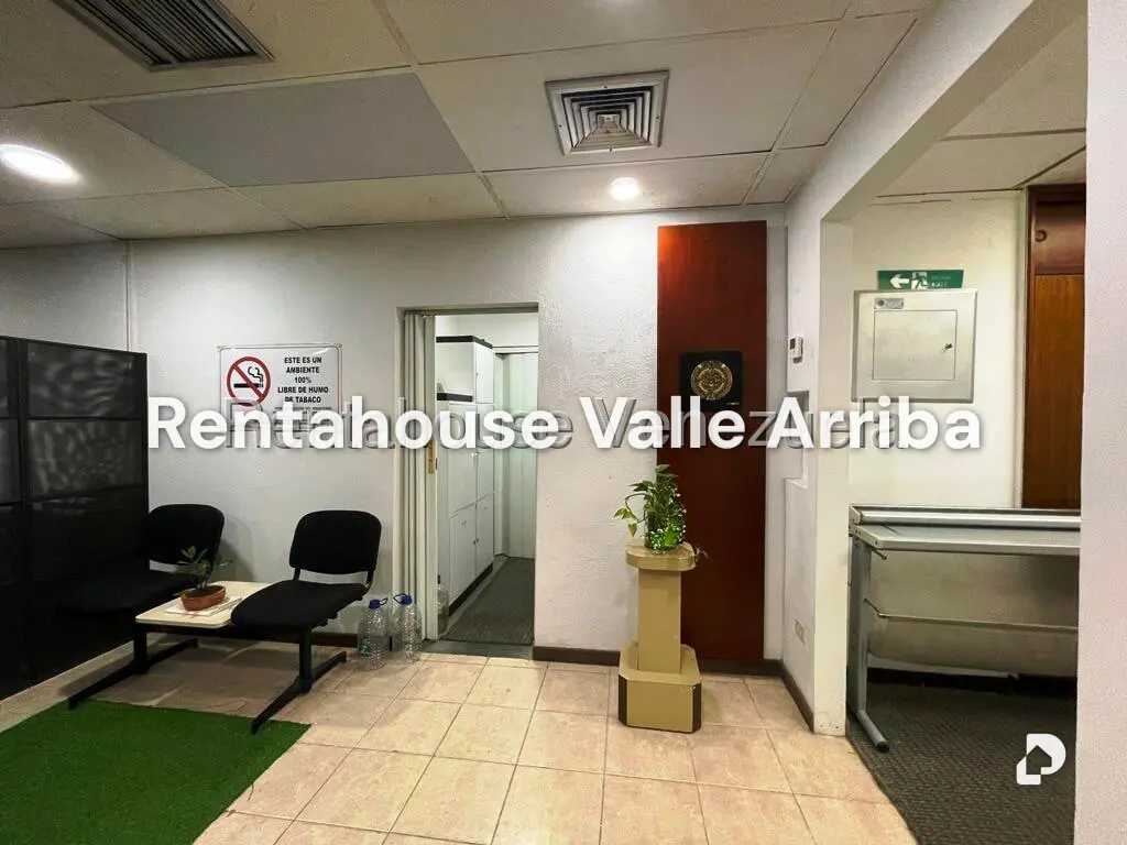 Local comercial en Los Samanes, Caracas – 21