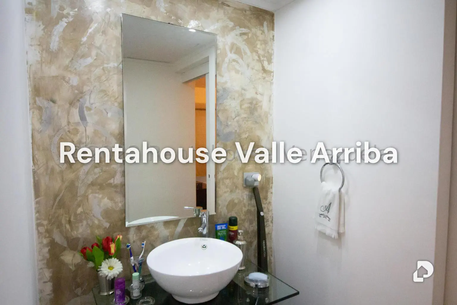 Casa en Alto Hatillo, Caracas – 24