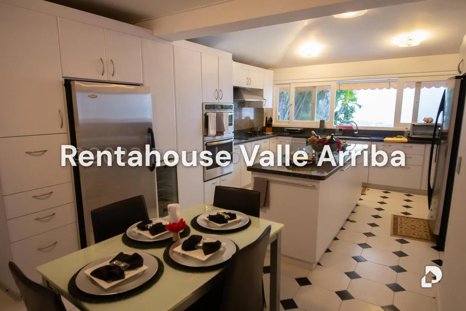 Casa en Alto Hatillo, Caracas – 13