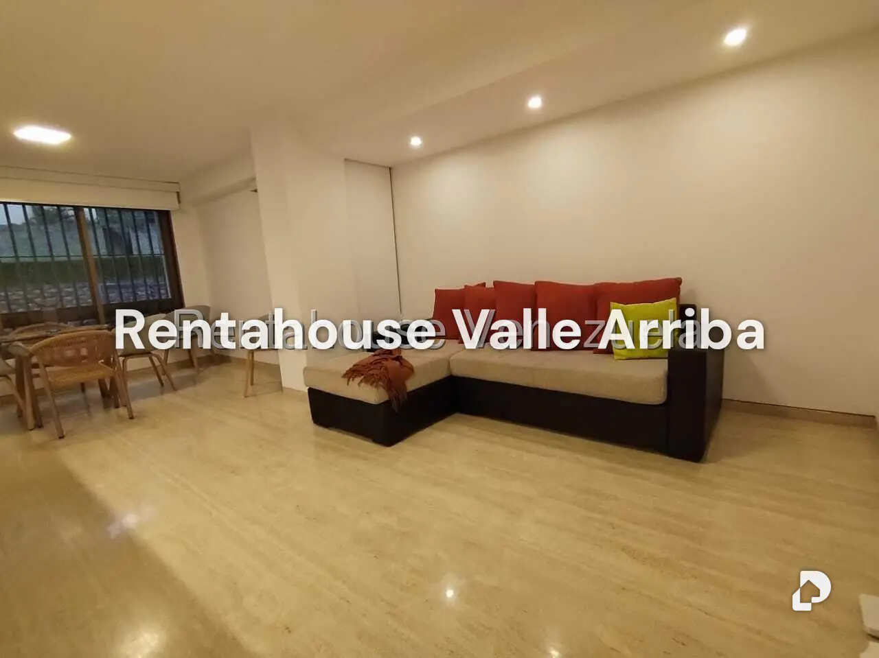 Apartamento en Las Mercedes, Caracas – 1