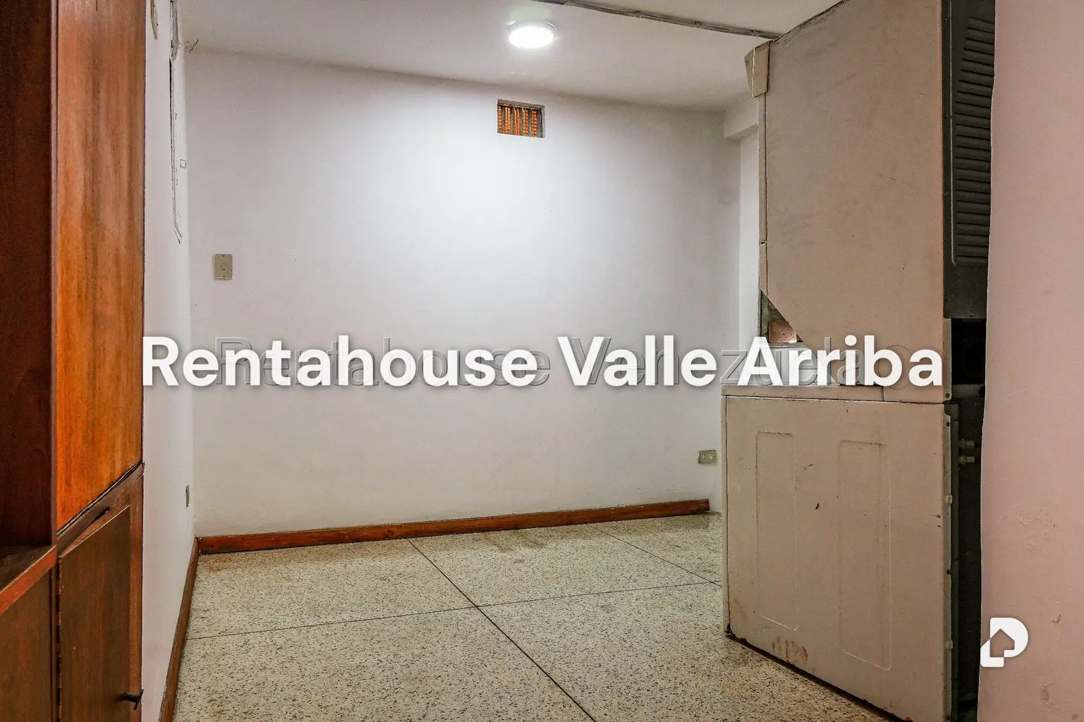 Edificio en Colinas de Bello Monte, Caracas – 29