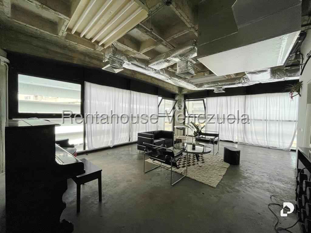 Oficina en Los Samanes, Caracas – 1