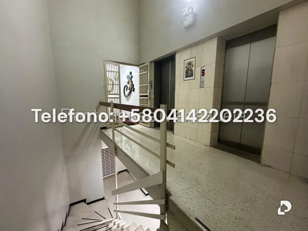 Apartment in El Paraíso, Caracas – 3