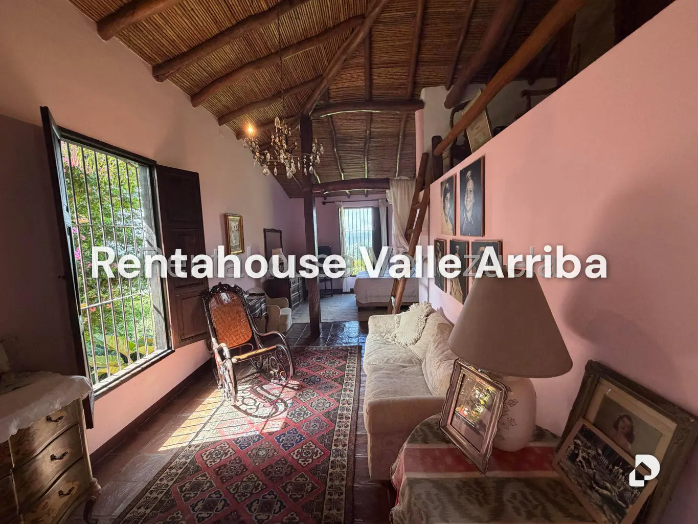 Casa en Oripoto, Caracas – 15