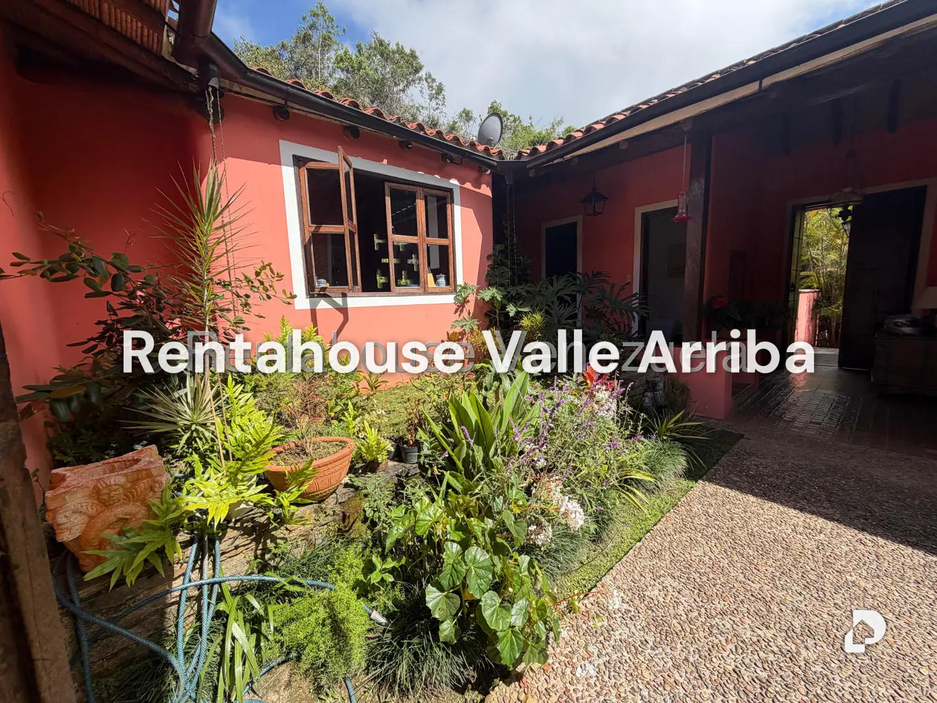 Casa en Oripoto, Caracas – 8