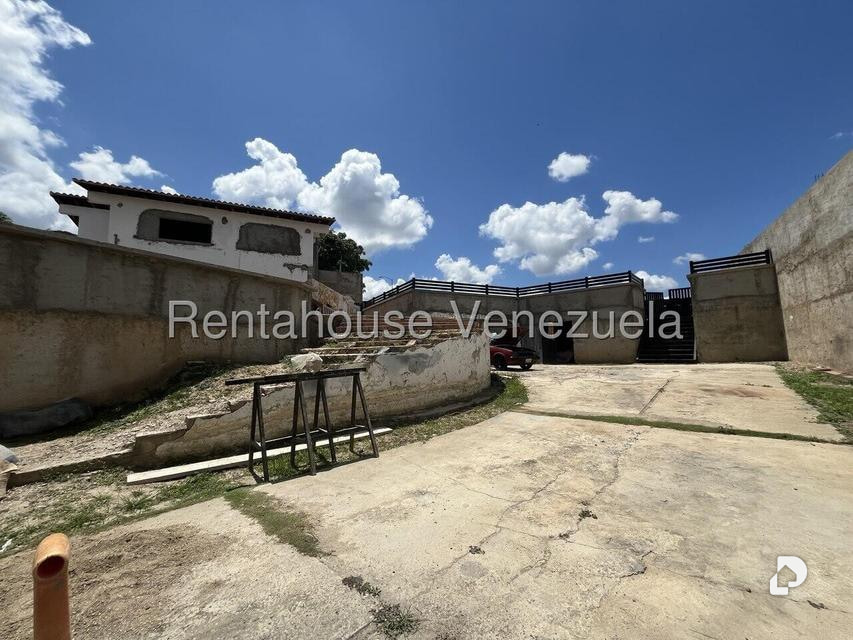 Terreno en Prados del Este, Caracas – 8