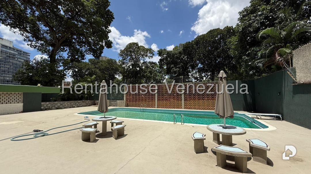 Apartamento en Campo Alegre, Caracas – 26