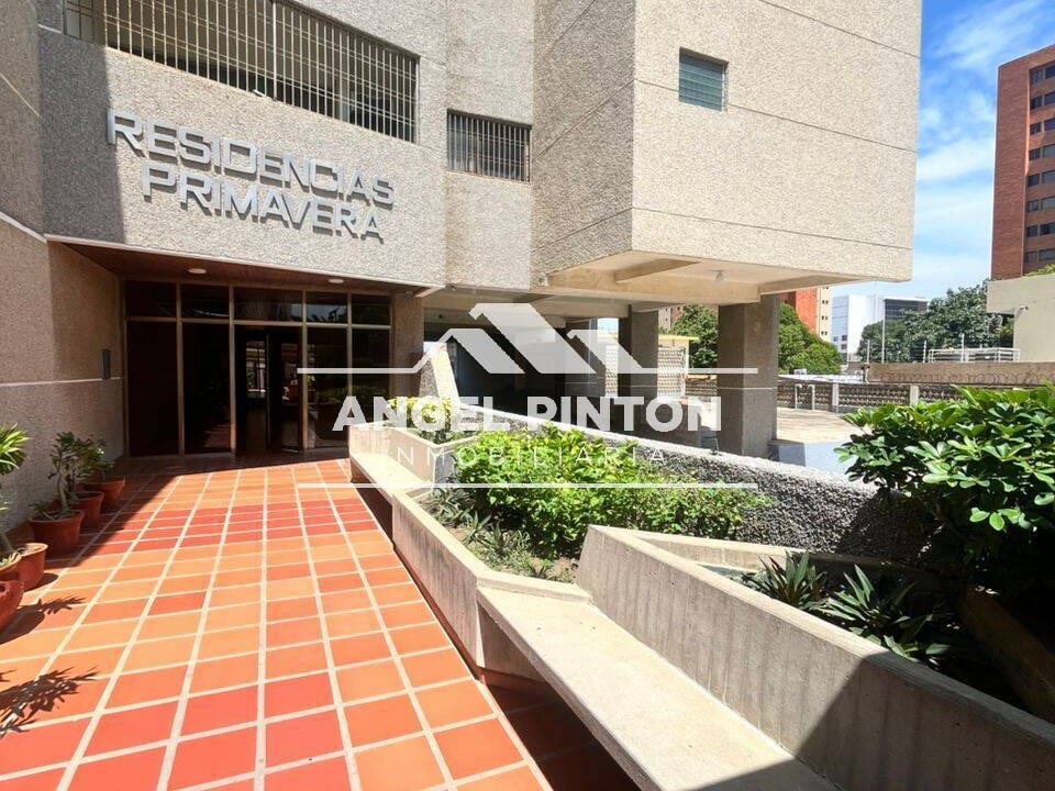 Apartamento en Sector Tierra Negra, Maracaibo - 1
