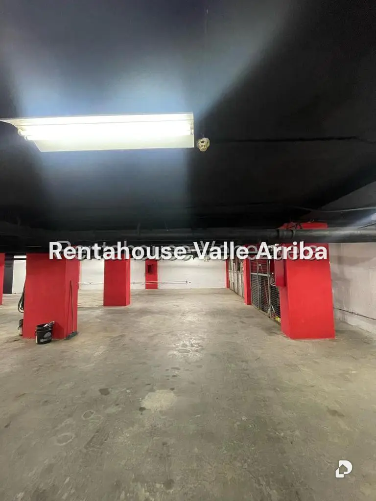 Local comercial en El Recreo, Caracas – 4