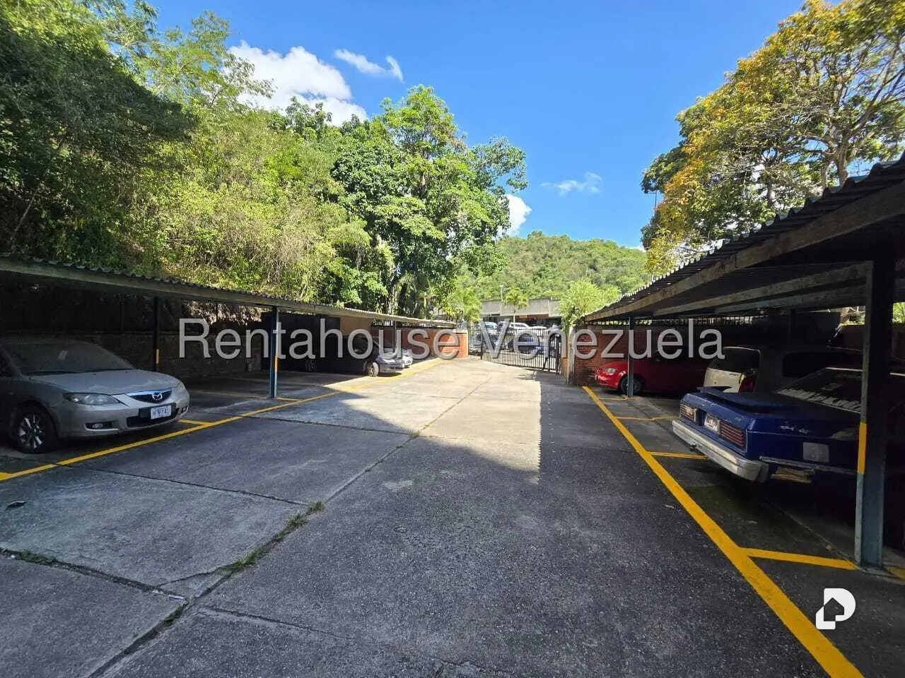 Apartamento en El Cafetal, Caracas – 23