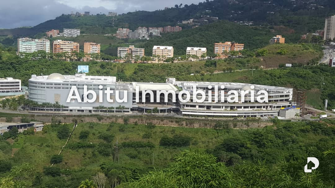 Oficina en Cerro Verde, Caracas – 12