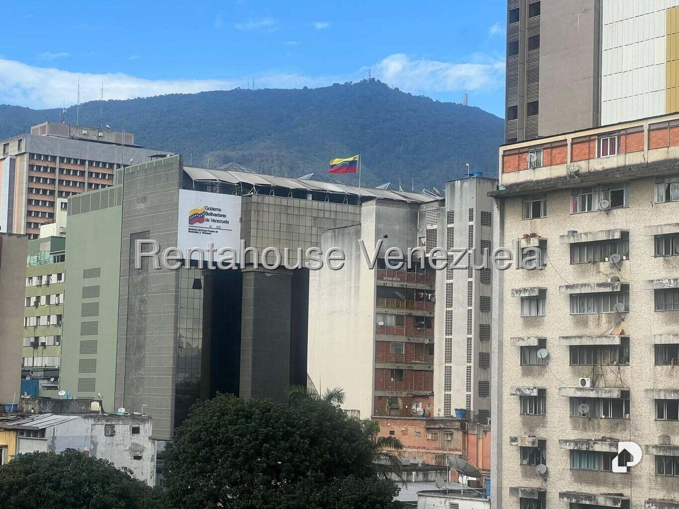 Apartamento en Parroquia Catedral, Caracas – 19