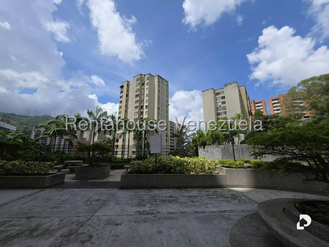 Apartamento en El Cigarral, Caracas – 28