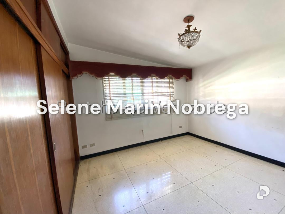 Casa en El Marqués, Caracas – 16