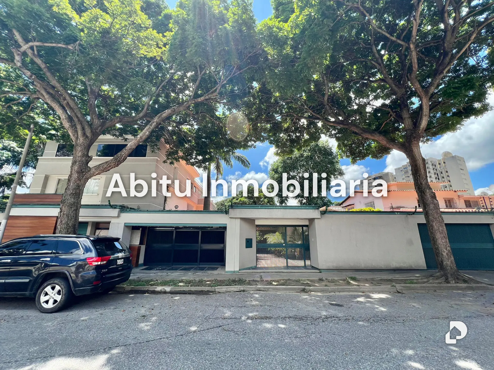 Casa en La Floresta, Caracas – 7
