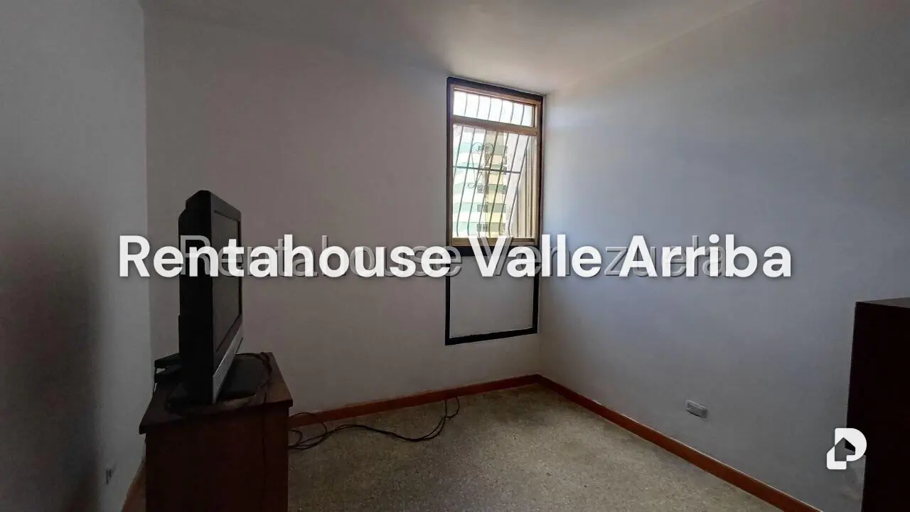 Apartamento en San Martín, Caracas – 13