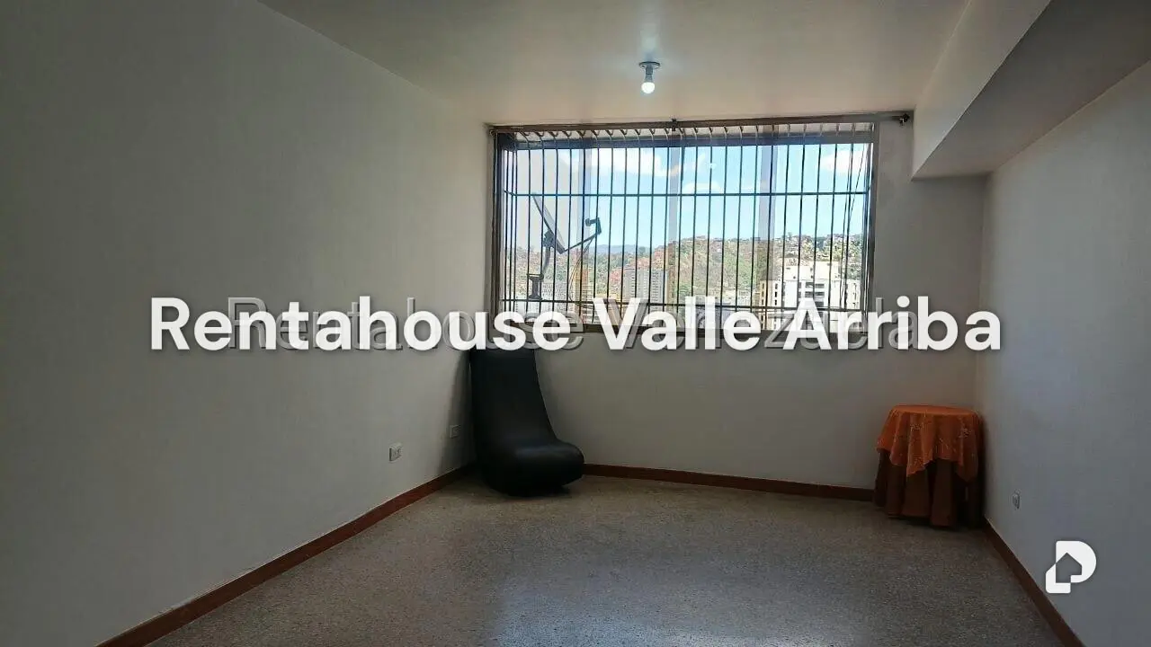 Apartamento en San Martín, Caracas – 3