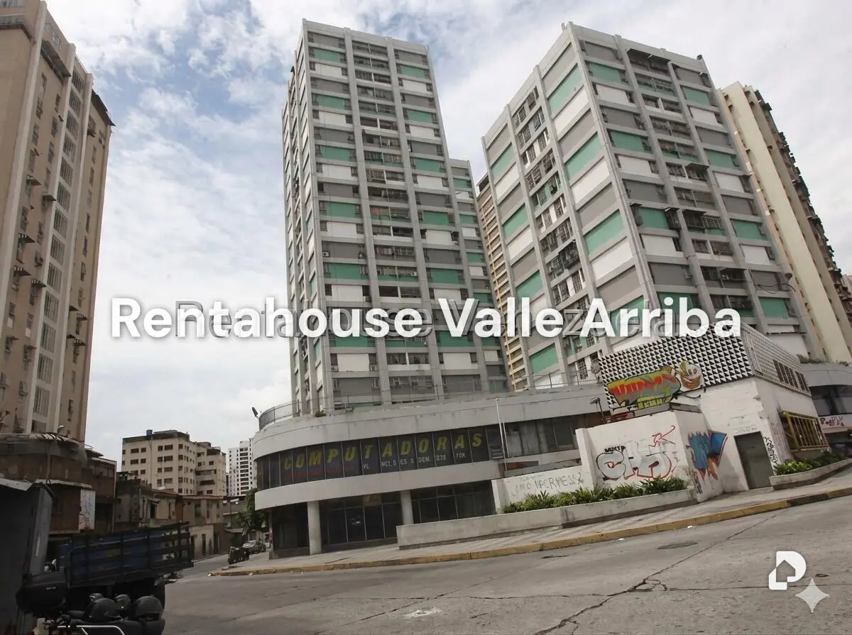 Apartamento en San Martín, Caracas – 1