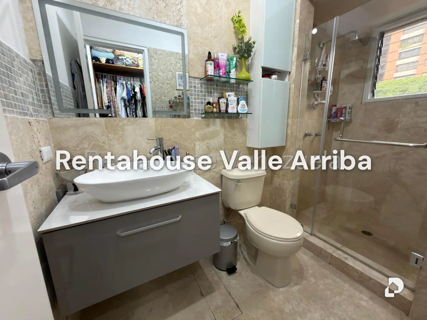 Apartamento en El Rosal, Caracas – 13