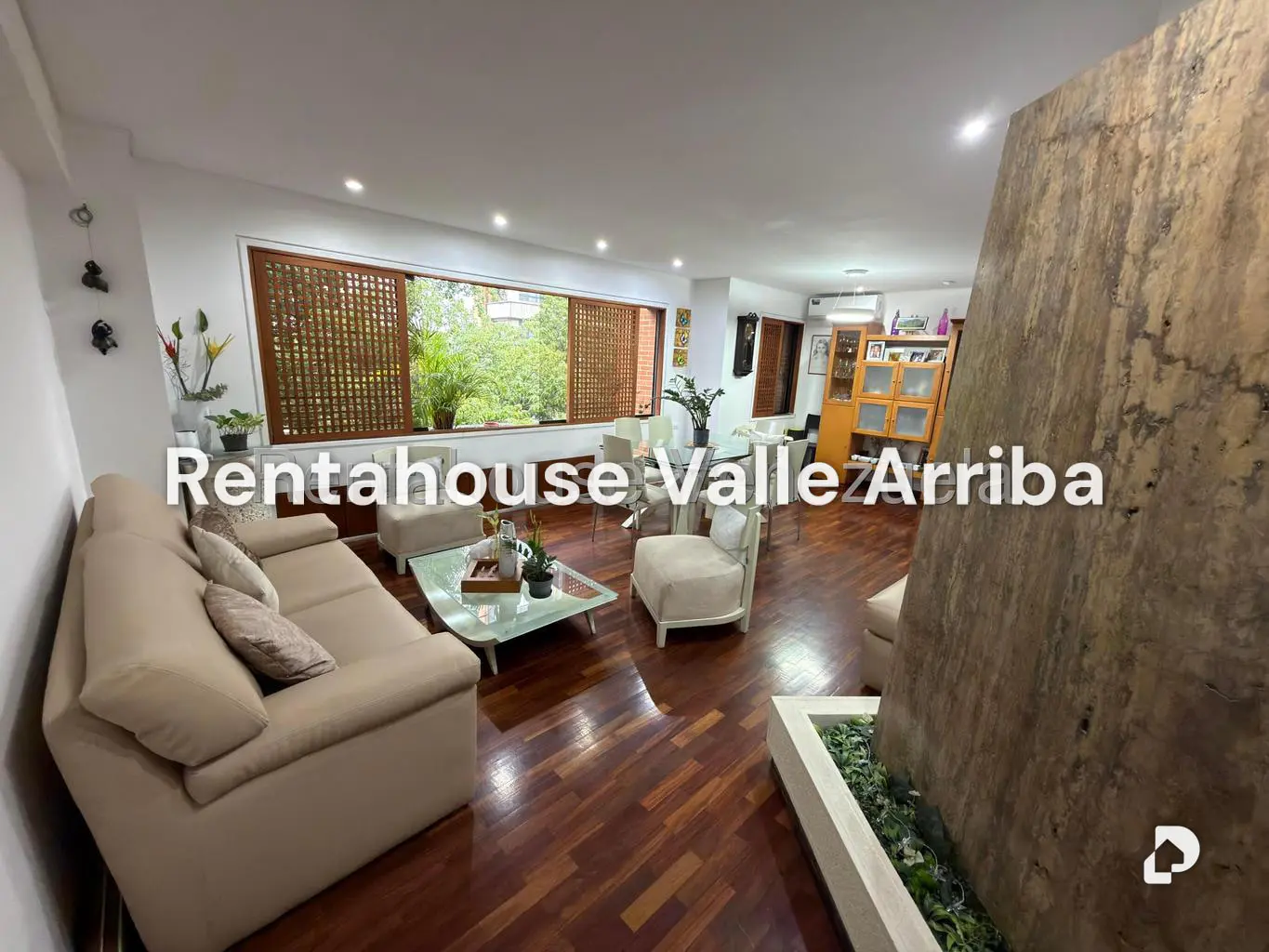 Apartamento en El Rosal, Caracas – 2