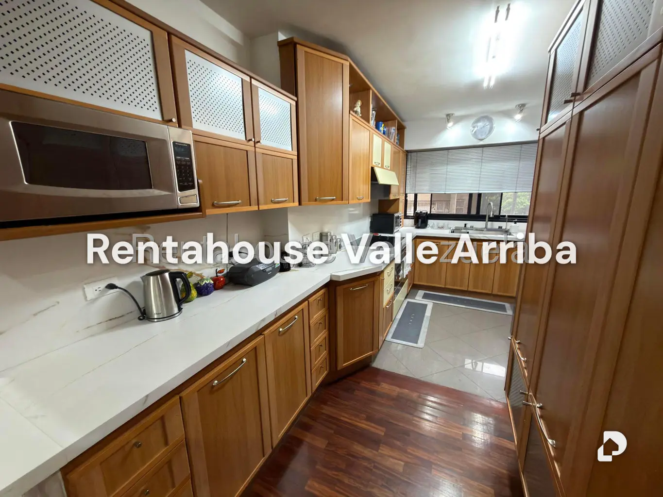 Apartamento en El Rosal, Caracas – 10