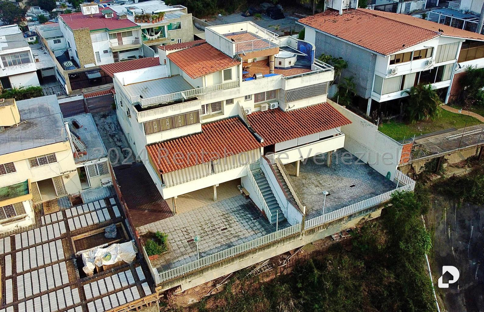Casa en Colinas de Bello Monte, Caracas – 34