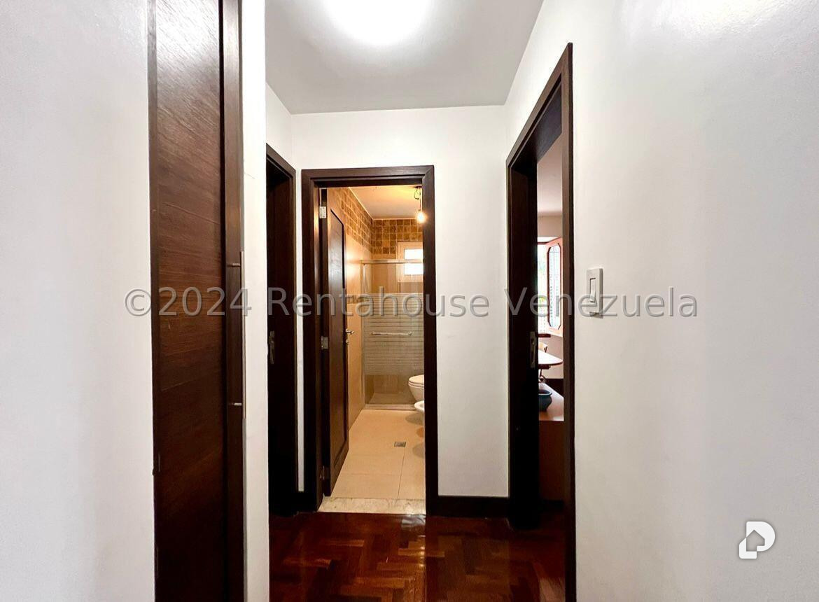 Casa en Colinas de Bello Monte, Caracas – 18