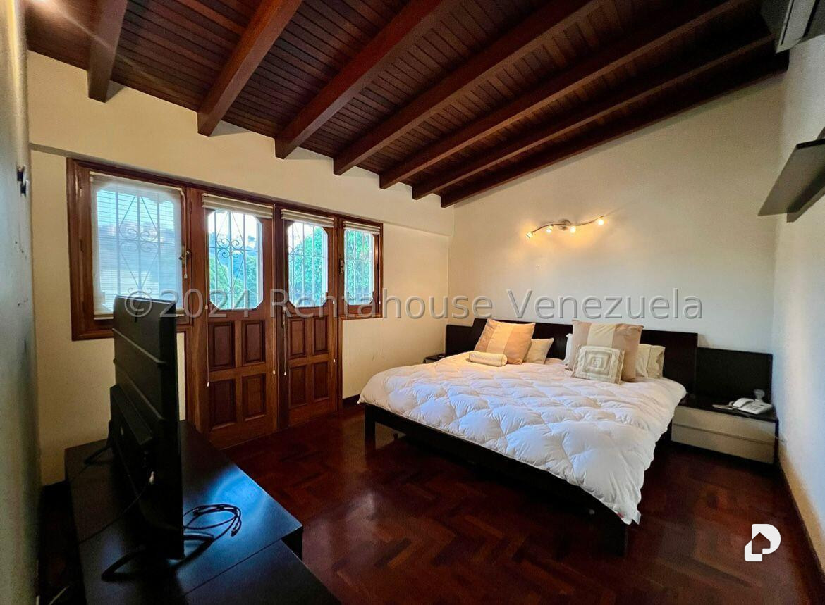 Casa en Colinas de Bello Monte, Caracas – 19