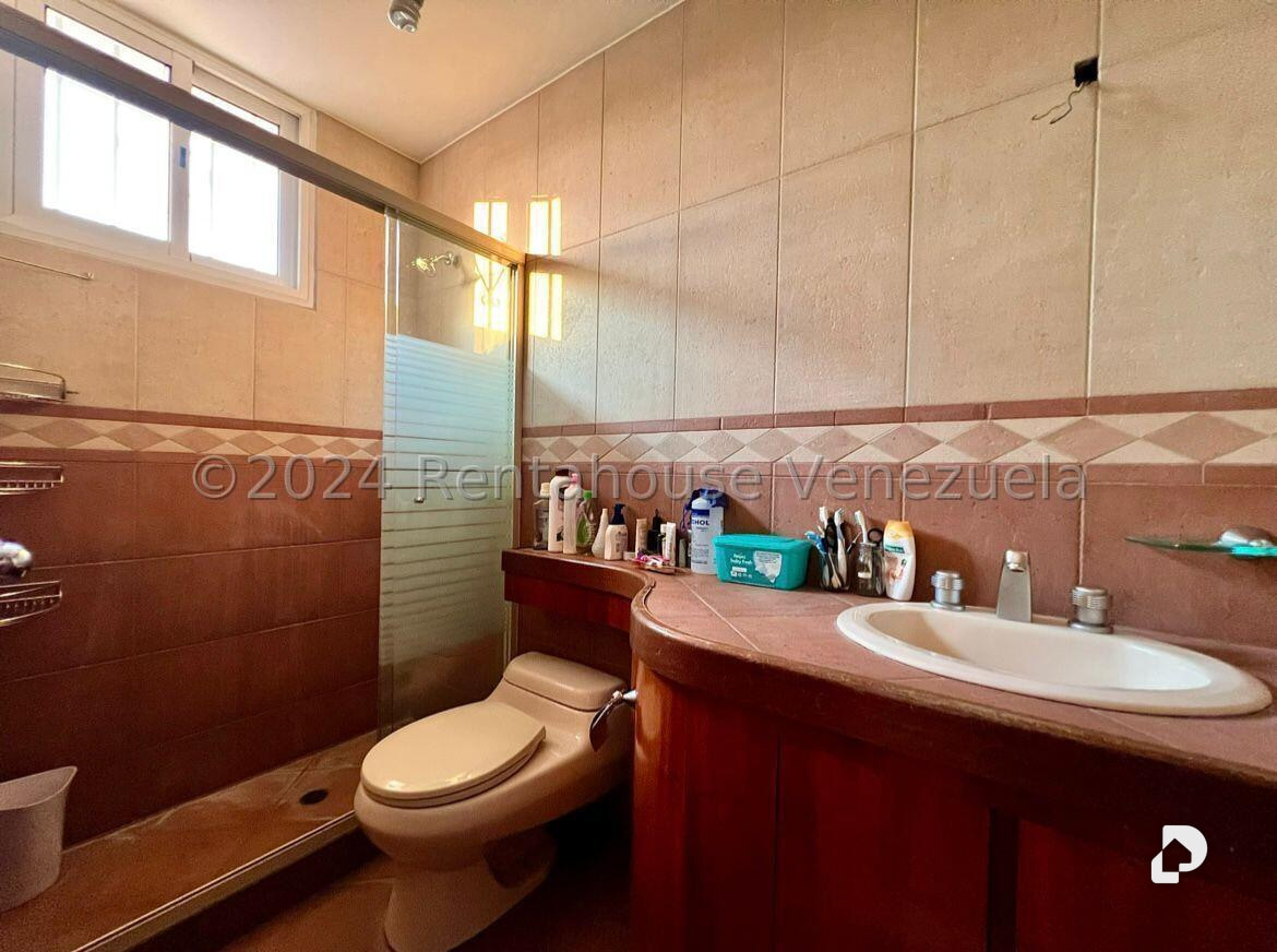 Casa en Colinas de Bello Monte, Caracas – 29
