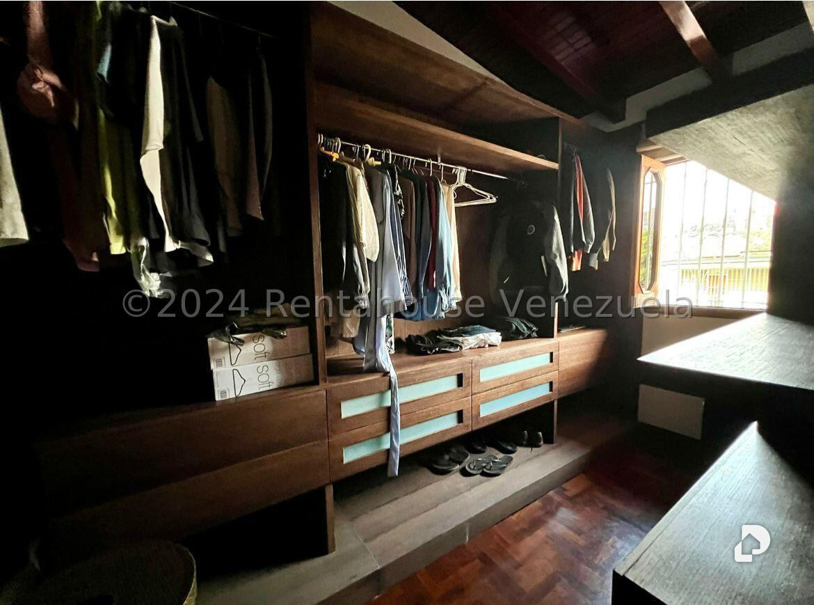 Casa en Colinas de Bello Monte, Caracas – 23