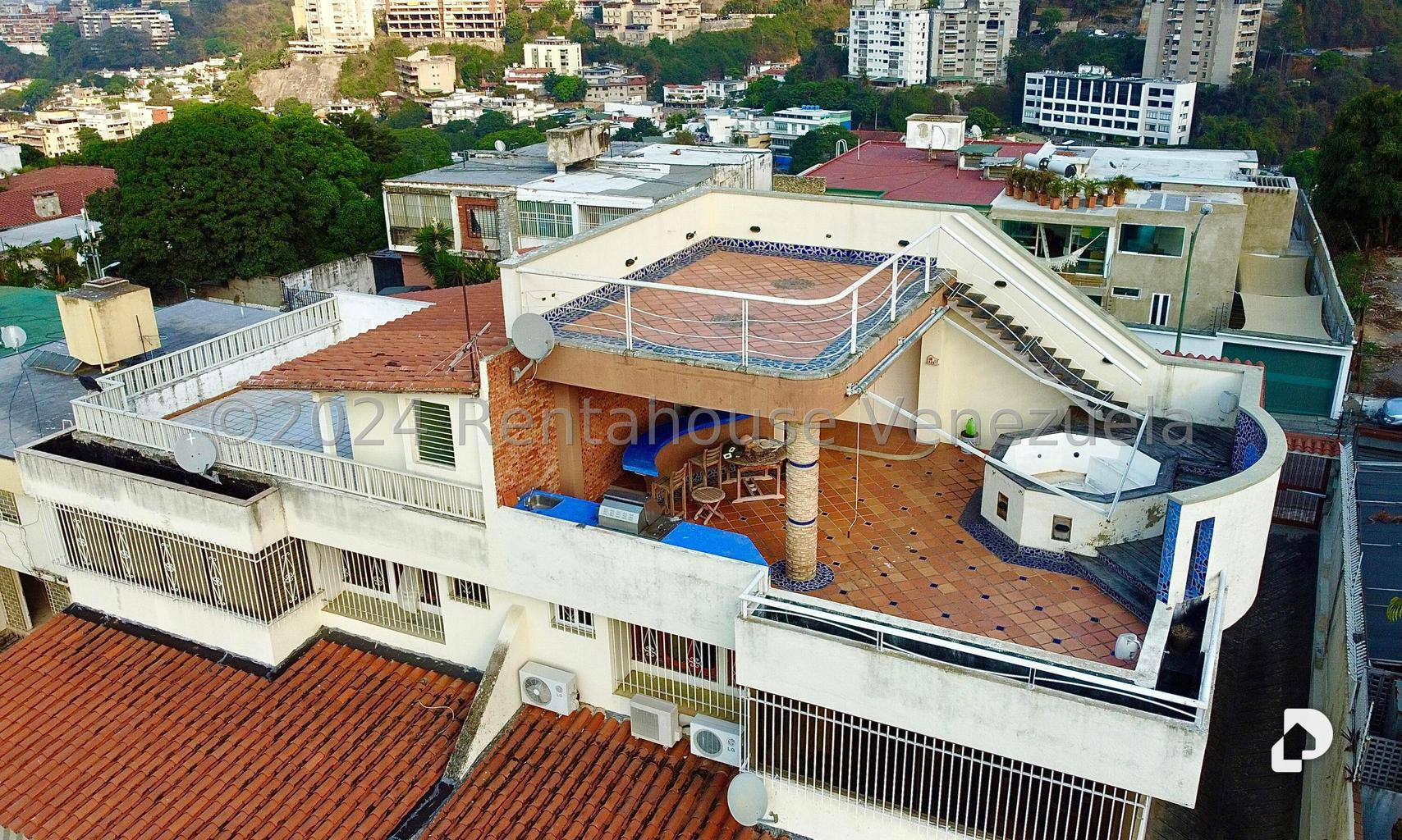 Casa en Colinas de Bello Monte, Caracas – 32