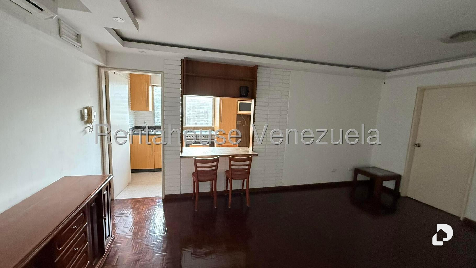 Apartamento en Santa Fe Sur, Caracas – 1