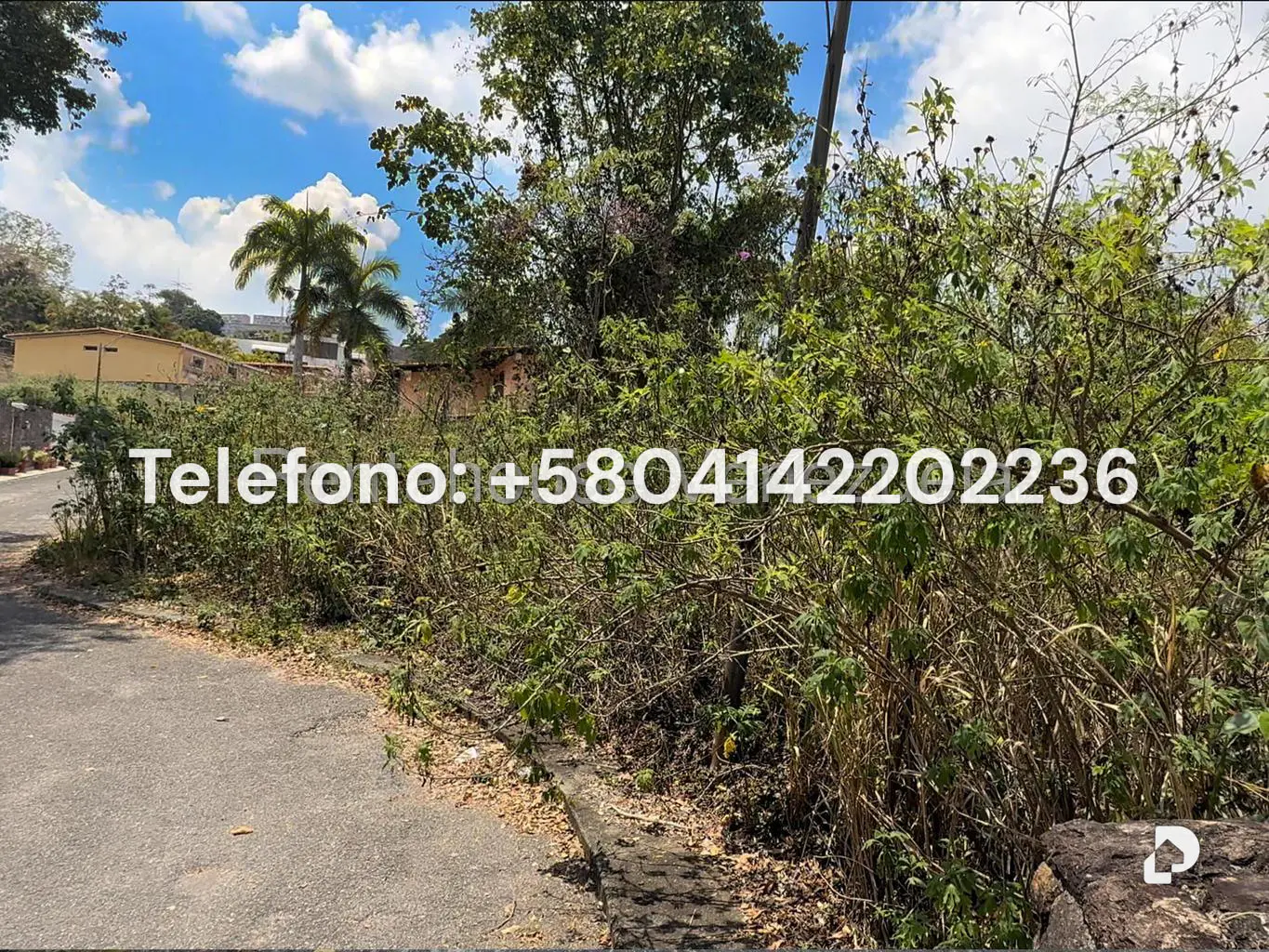 Land in La Lagunita Country Club, Caracas – 17