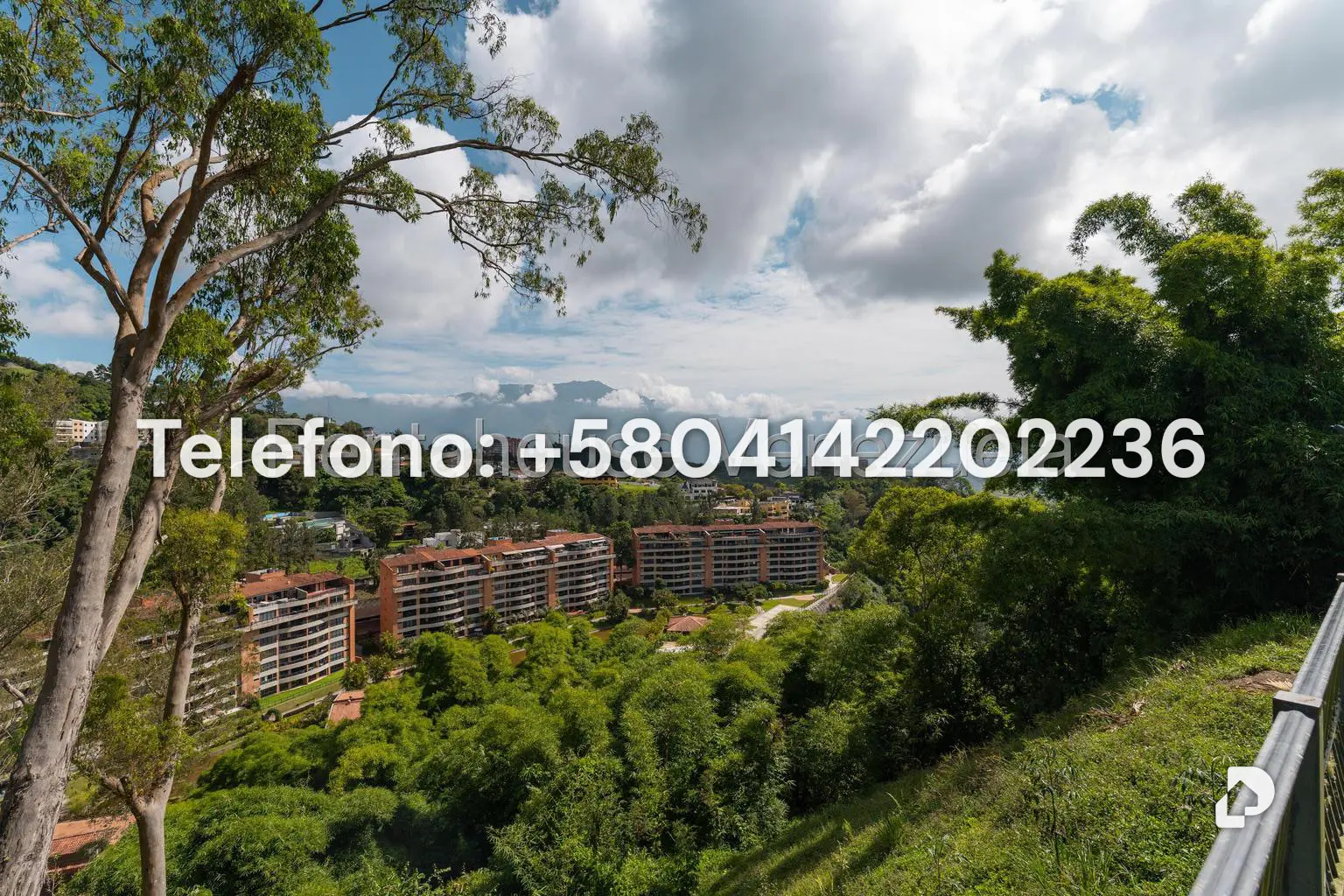 House in La Lagunita Country Club, Caracas – 19