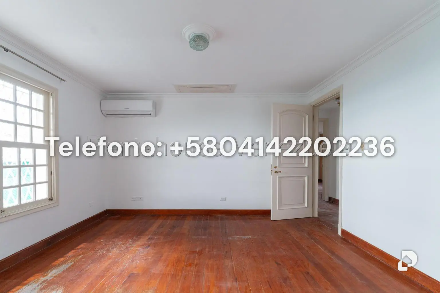 House in La Lagunita Country Club, Caracas – 24