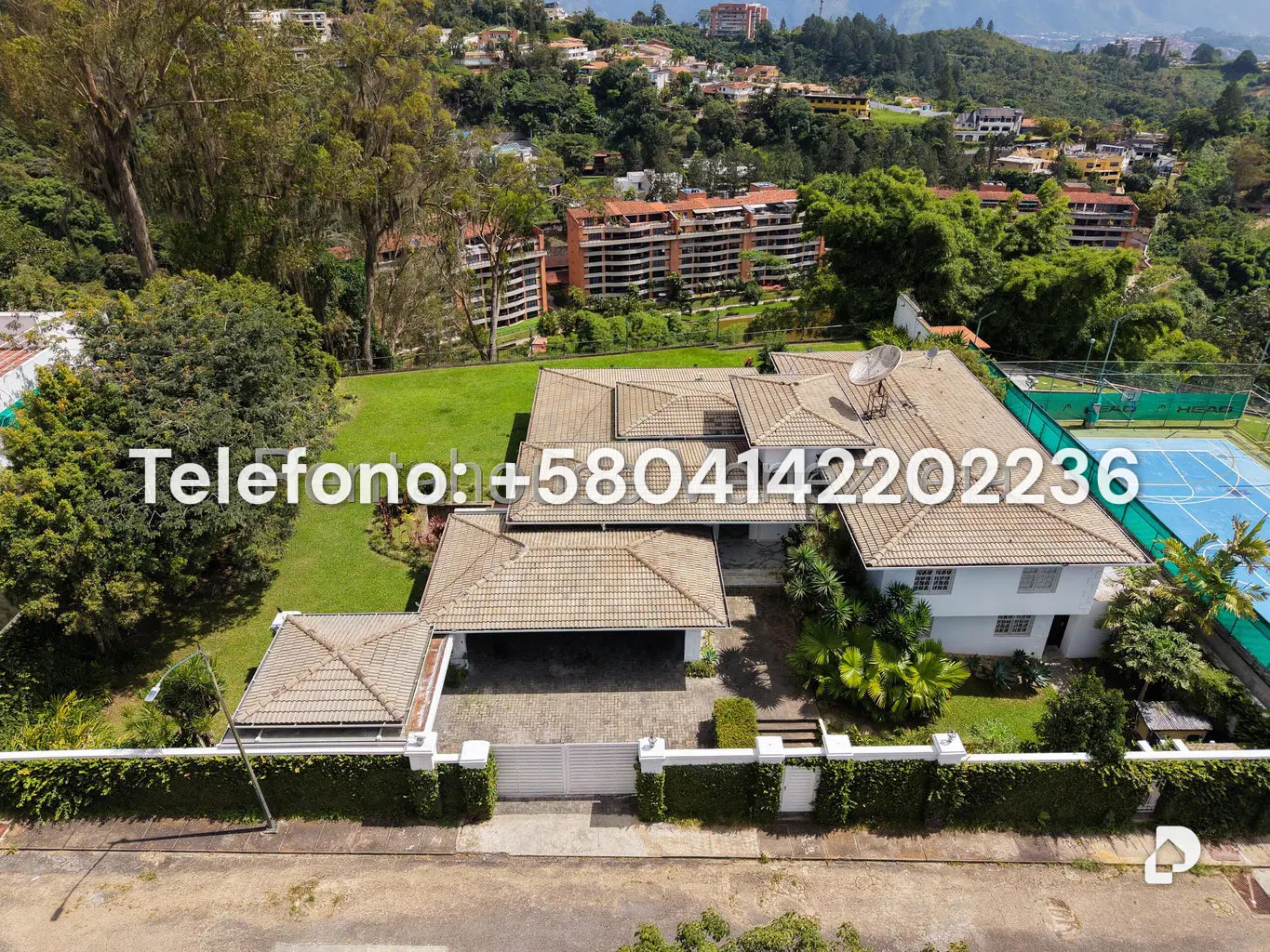 House in La Lagunita Country Club, Caracas – 2