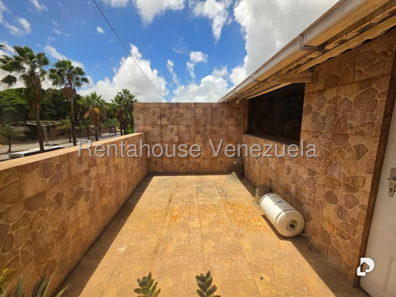 Casa en La California Sur, Caracas – 20