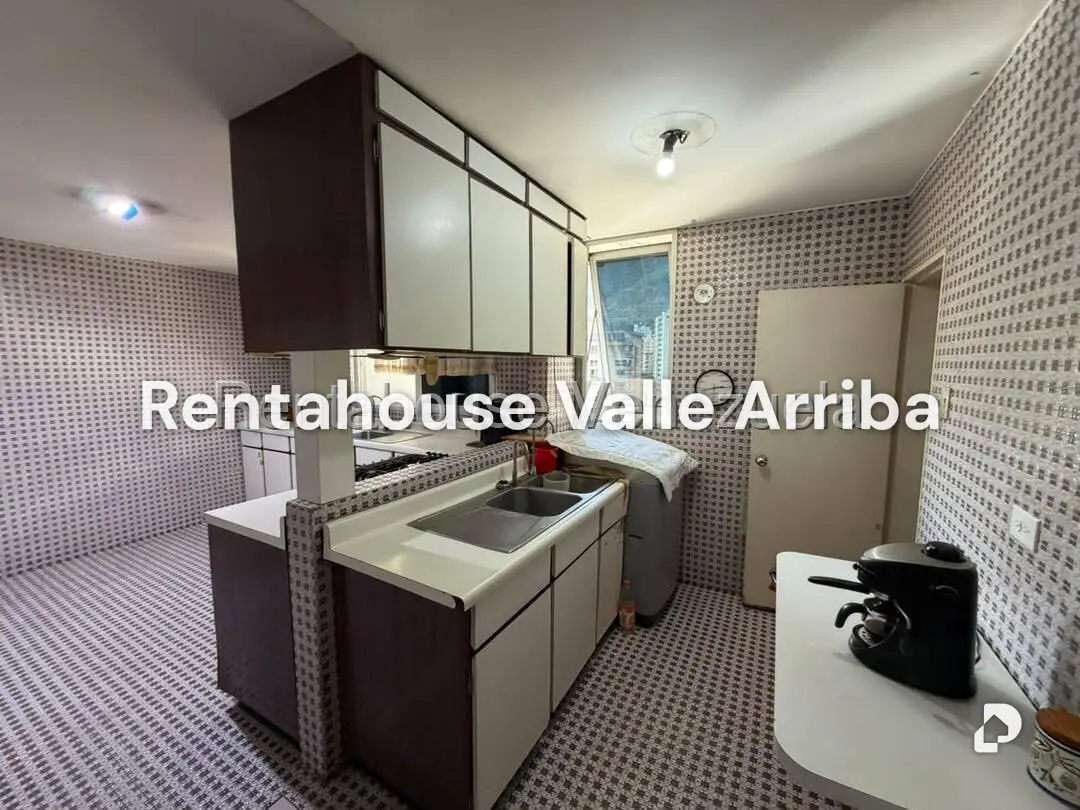 Apartamento en La Florida, Caracas – 19