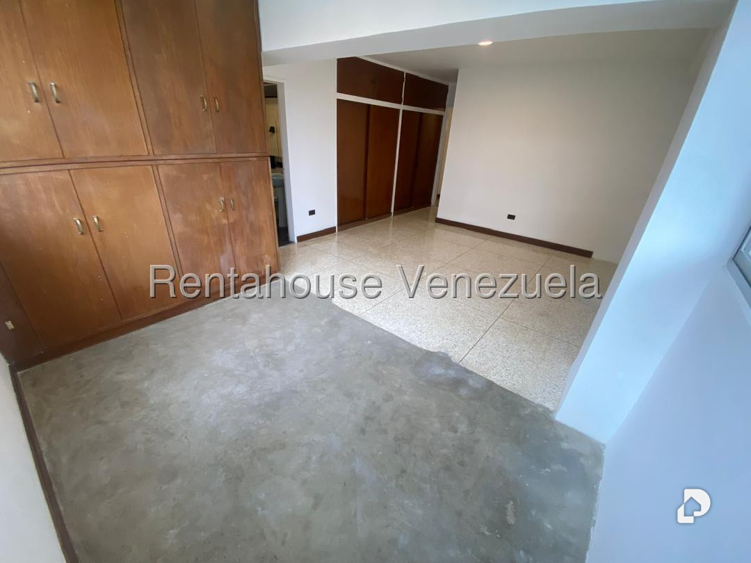 Apartamento en La Urbina, Caracas – 13
