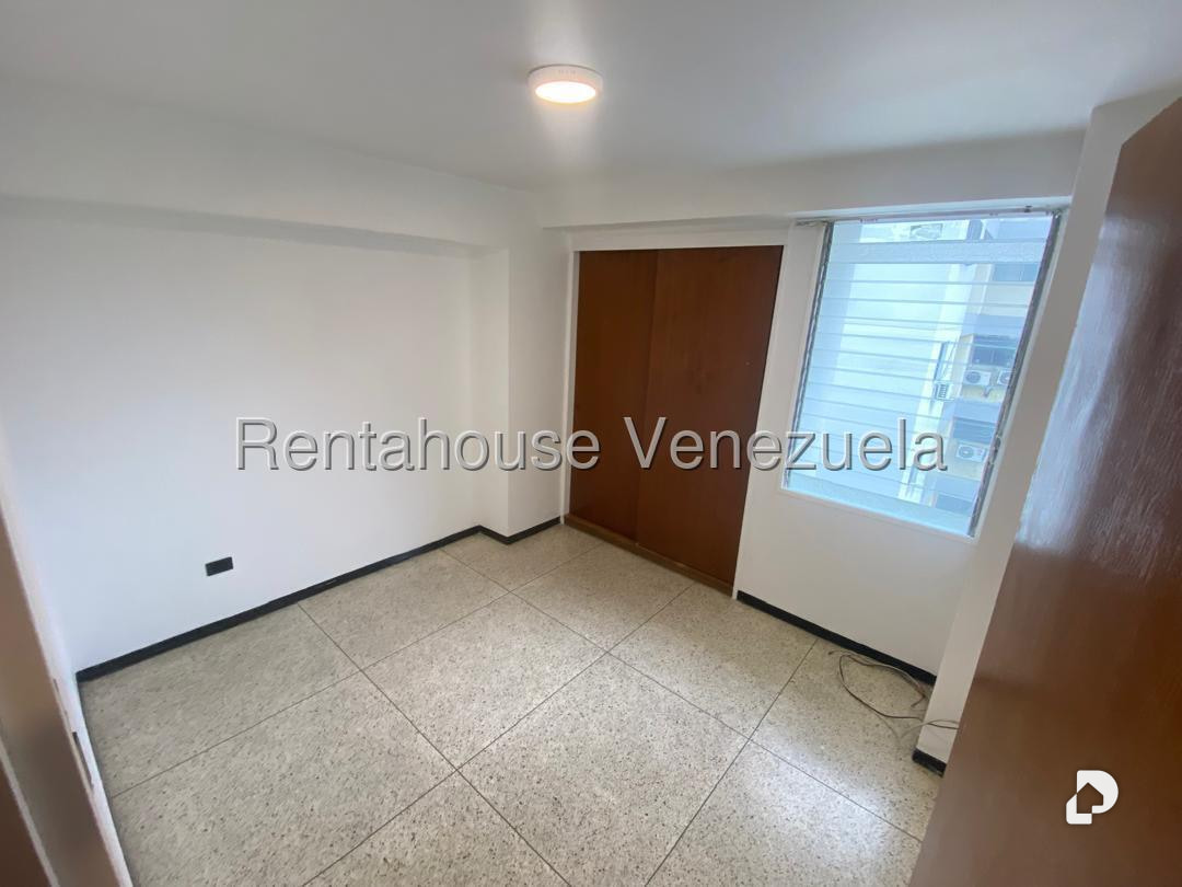 Apartamento en La Urbina, Caracas – 8