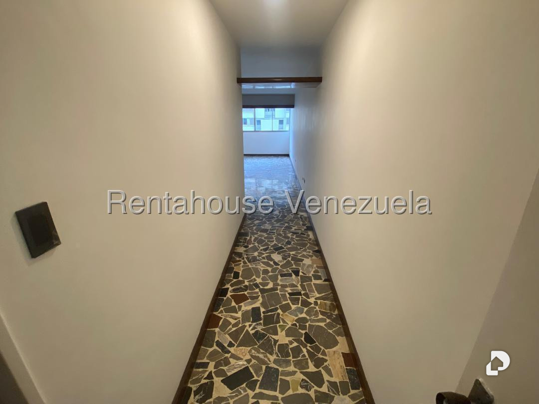 Apartamento en La Urbina, Caracas – 3