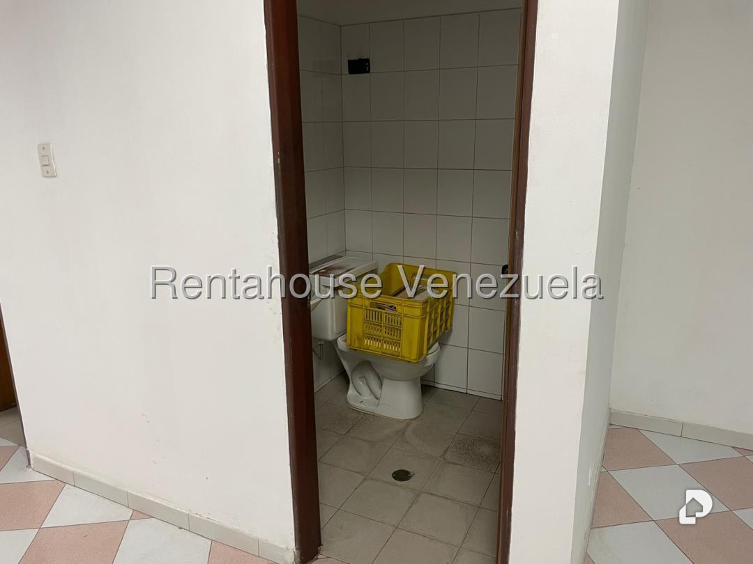 Galpón en Boleíta Sur, Caracas – 19